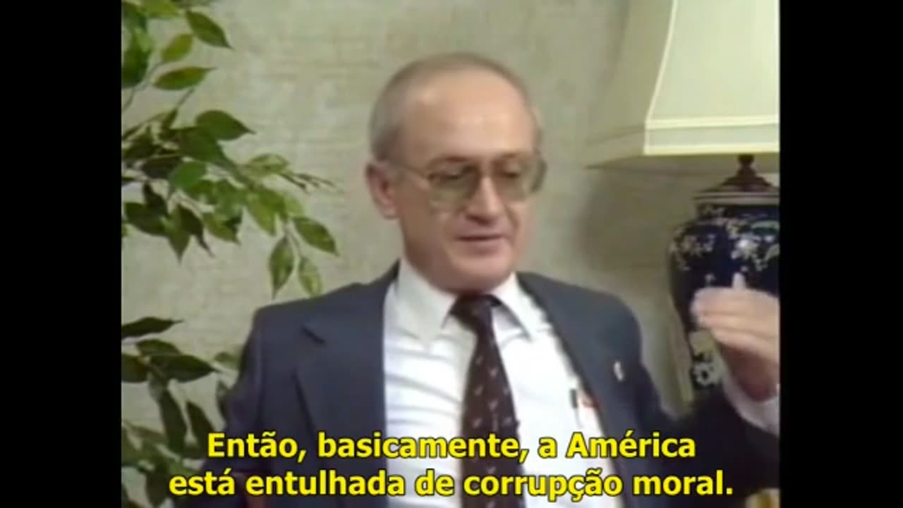 Subversão IDEOLÓGICA (marxista-leninista) na MUDANÇA de PERCEPÇÃO da realidade.