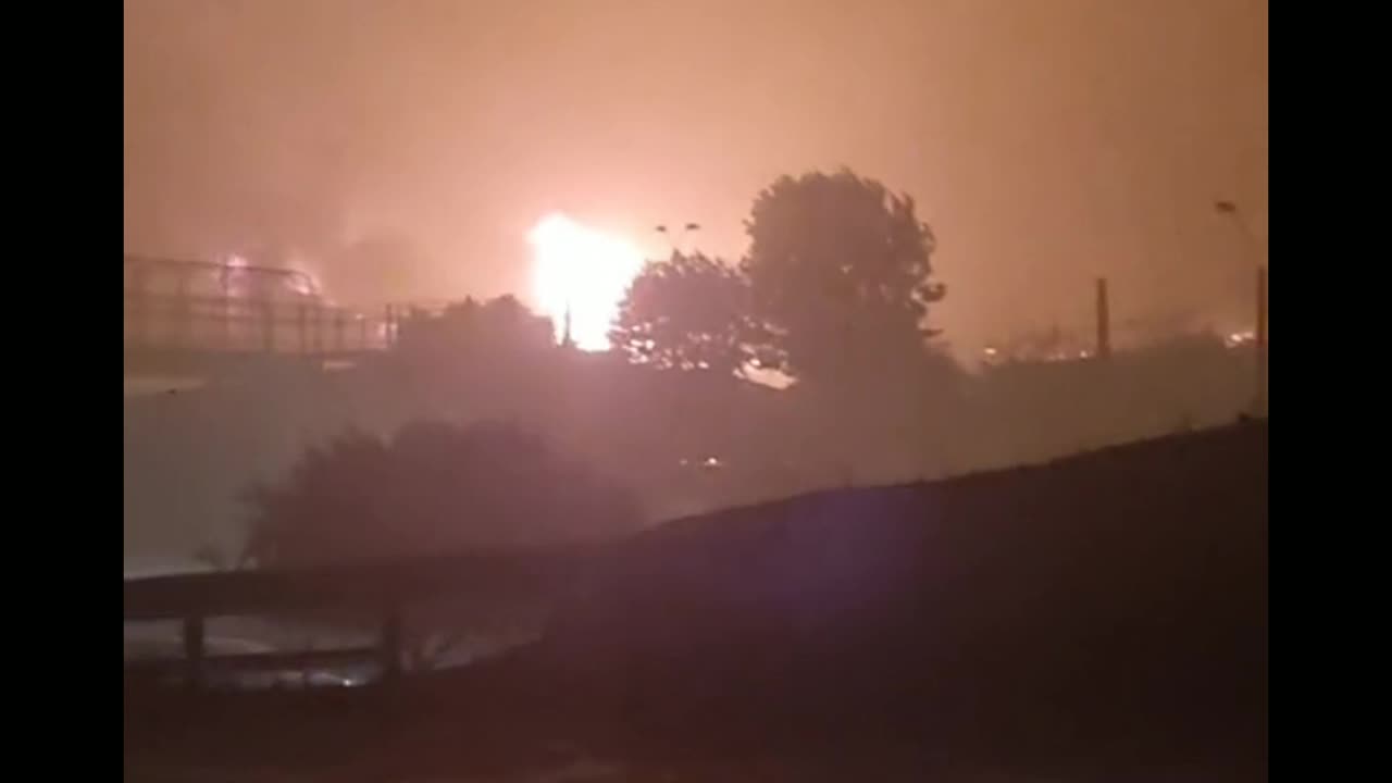 Video of Texas Fire Shows Explosion 💥