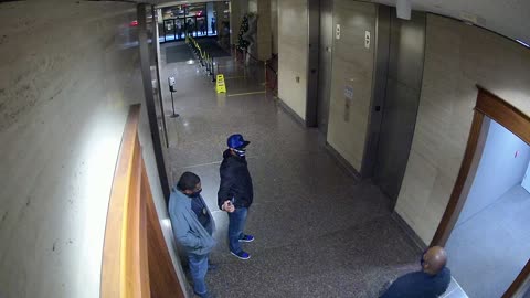 8003FCOB01ElevatorLobby_2021-01-06_20h20min01s333ms.mp4