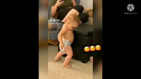 Its time to move those legs#shorts_cute baby dancing