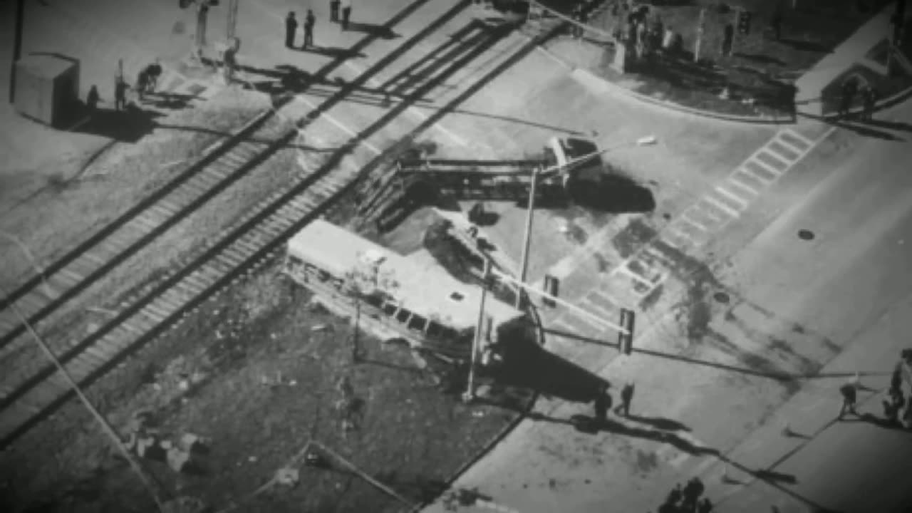 A Simple Oversight The Fox River Grove BusTrain Crash 1995