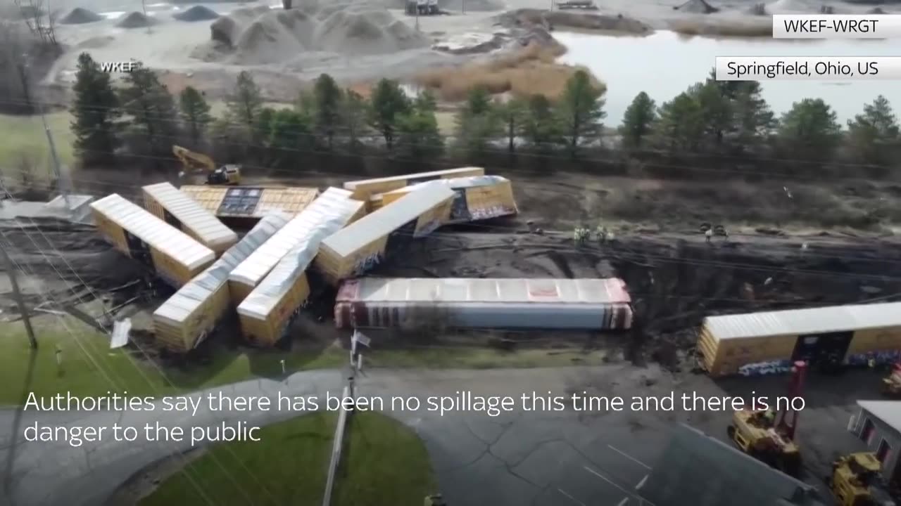 USA: Second train derails in Ohio