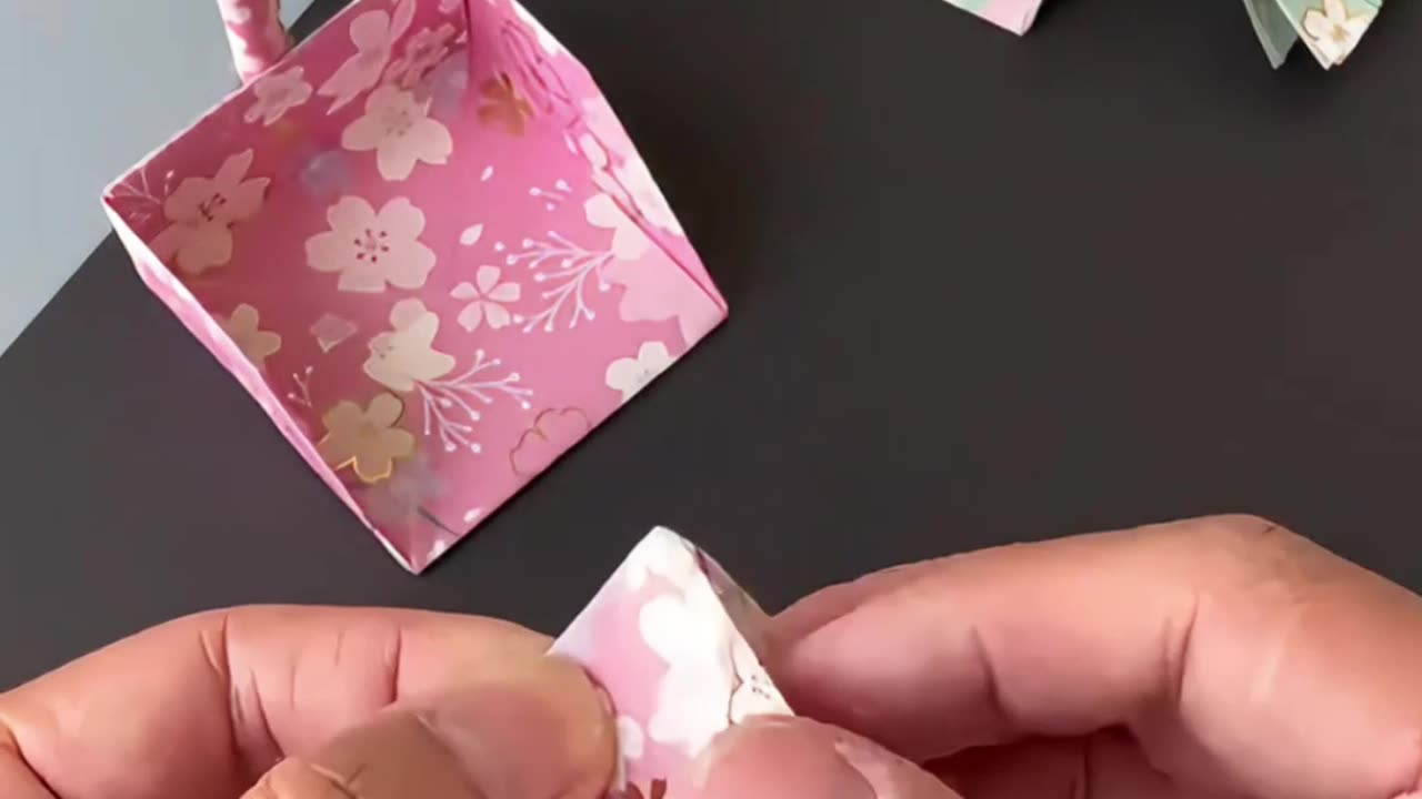 Make a broom out of paper