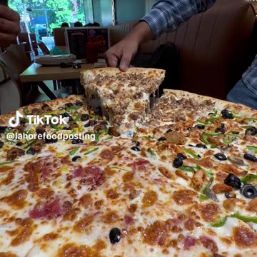 Lahore special price of Pizaas