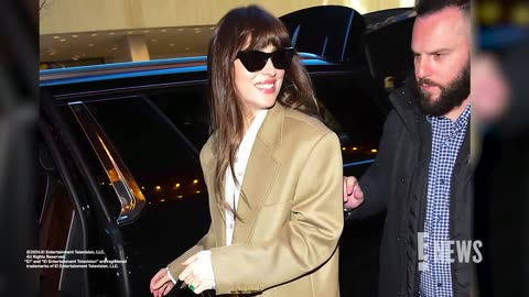 Dakota Johnson Shuts Down Chris Martin Breakup Rumors
