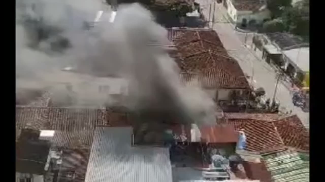 Incendio en el barrio Modelo de Bucaramanga