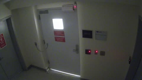 5180CHOBBANorthLobbyStair8_2021-01-06_03h00min02s130ms.mp4