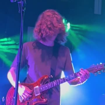 Jeremy Schon (Pigeons Playing Ping Pong) - LIVE @ Avondale (Short 6)