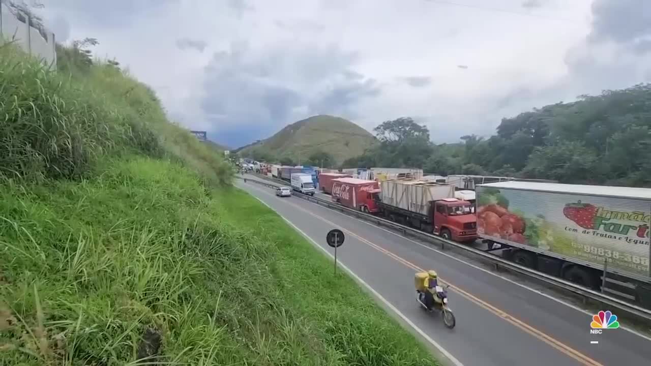 Brazilian Truckers Create Multiple Blockades In Support Of Bolsonaro