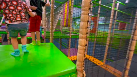 Fun Indoor Playground for Family and Kids at Leo's Lekland