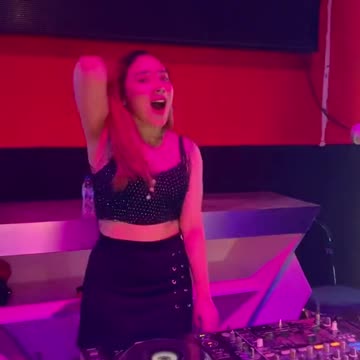 Masih ada yg ingat sama judul lagu ini ??? #djreremonique