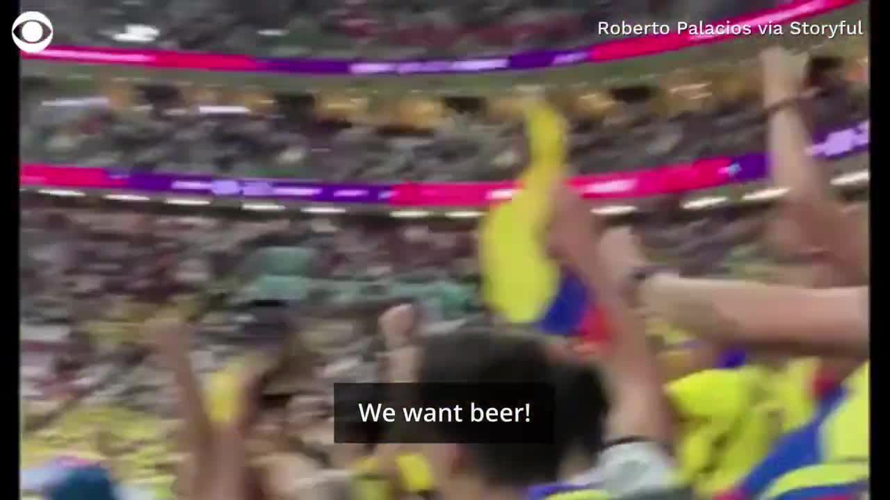 Ecuador fans erupt in "We want beer" chants during opening match against Qatar