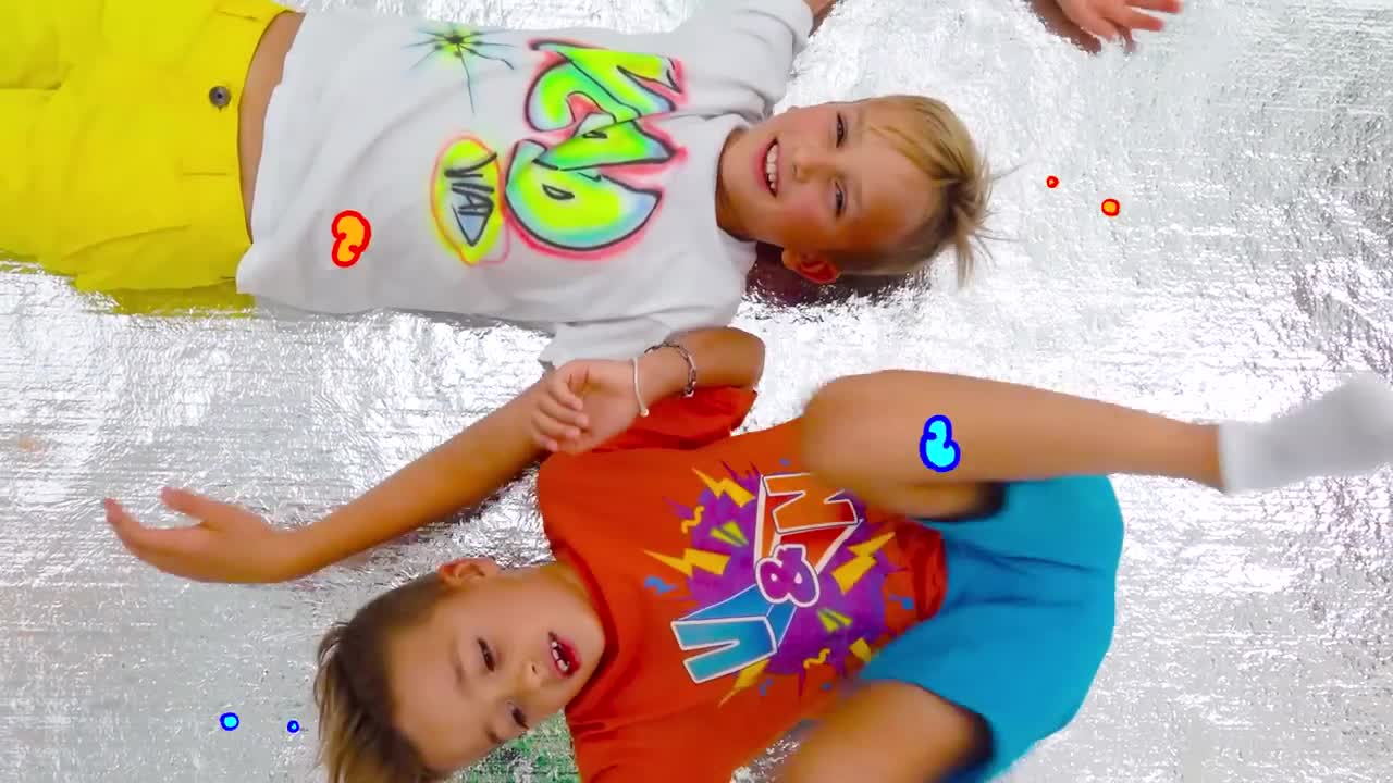 Vlad and Niki Inside the Magic Cube Challenge
