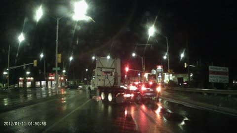 [4K] 2021-09-12 Bad truck driver! Almost had a Accident.