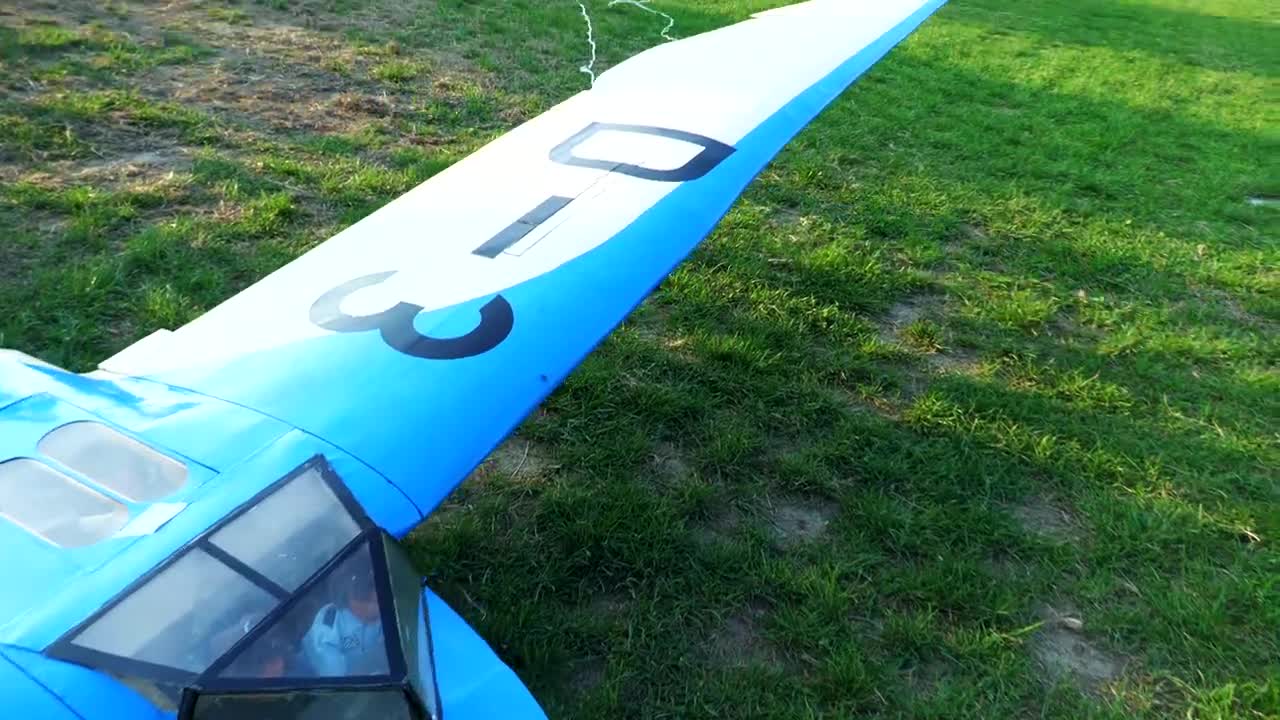 EW 2 _ CRASH _ scale RC glider with DOUBLE FOWLER FLAPS _ 4K _ Hat 2021