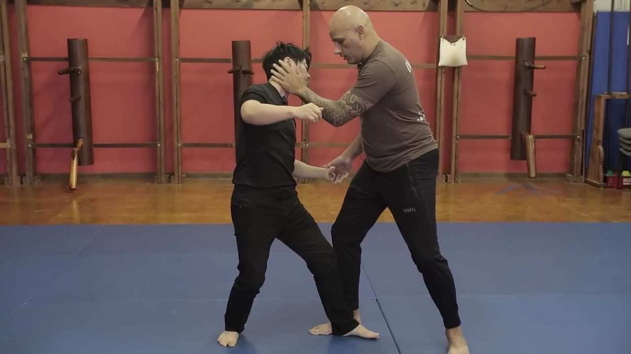 Wing Chun - Taking Control of the Centerline - Kevin Lee