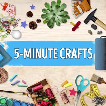 Ele aperta um parafuso na rolha. Espera até ver o motivo.