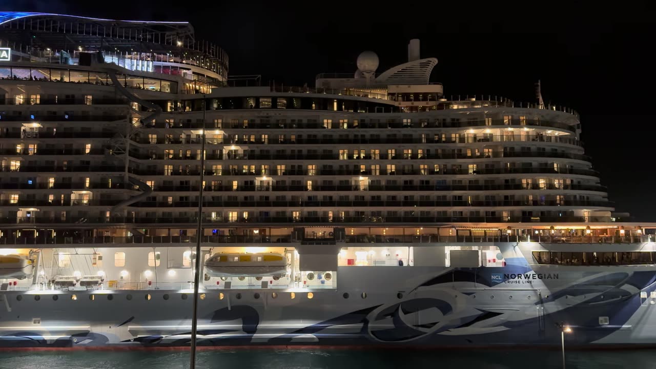 Norwegian Prima Departure 4K in Ponta Delgada, Sao Miguel Azores Portugal 🇵🇹 17.11.2024 #CruiseShip