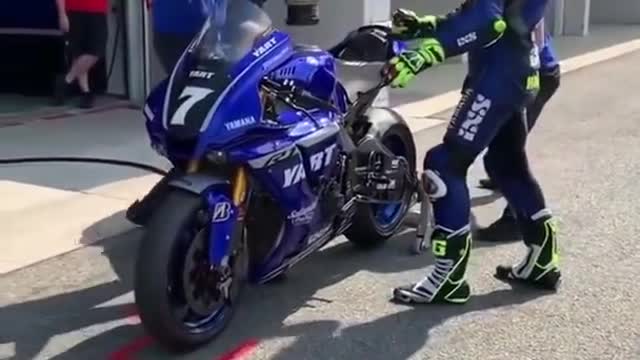 Fast enough Best Yamaha R1M motogp bike viral bike video on YouTube WhatsApp status world