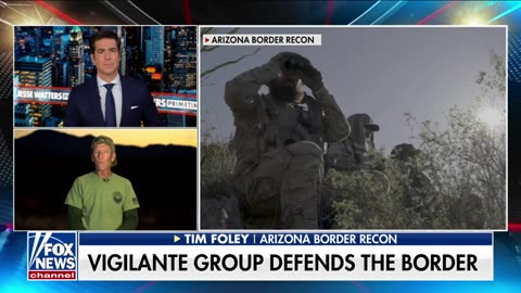 Armed vigilante group patrols US side of southern border