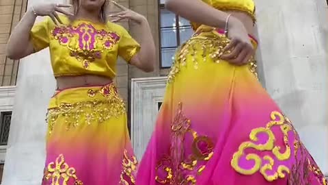 Right dance FAKEBODY
