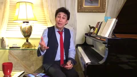 Dino Kartsonakis at the Piano 5-28-19