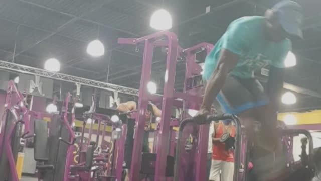 Calisthenics in Public