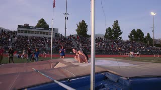 Hana Moll Vaults 15'