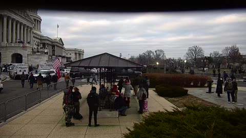 0675USCG00HousePlaza_2021-01-06_16h16min38s020ms.mp4