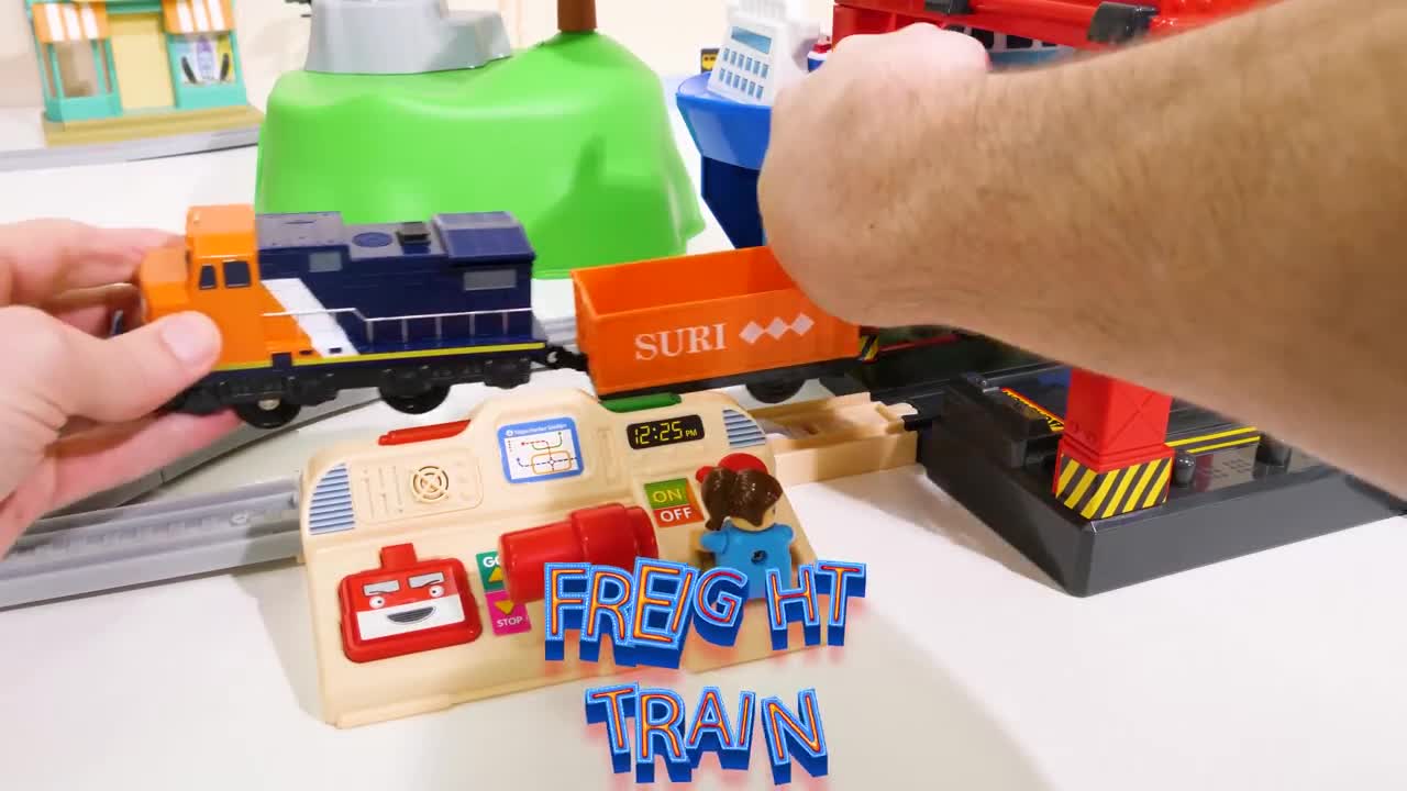 Train Video for Kids Toy Learning with Titipo!