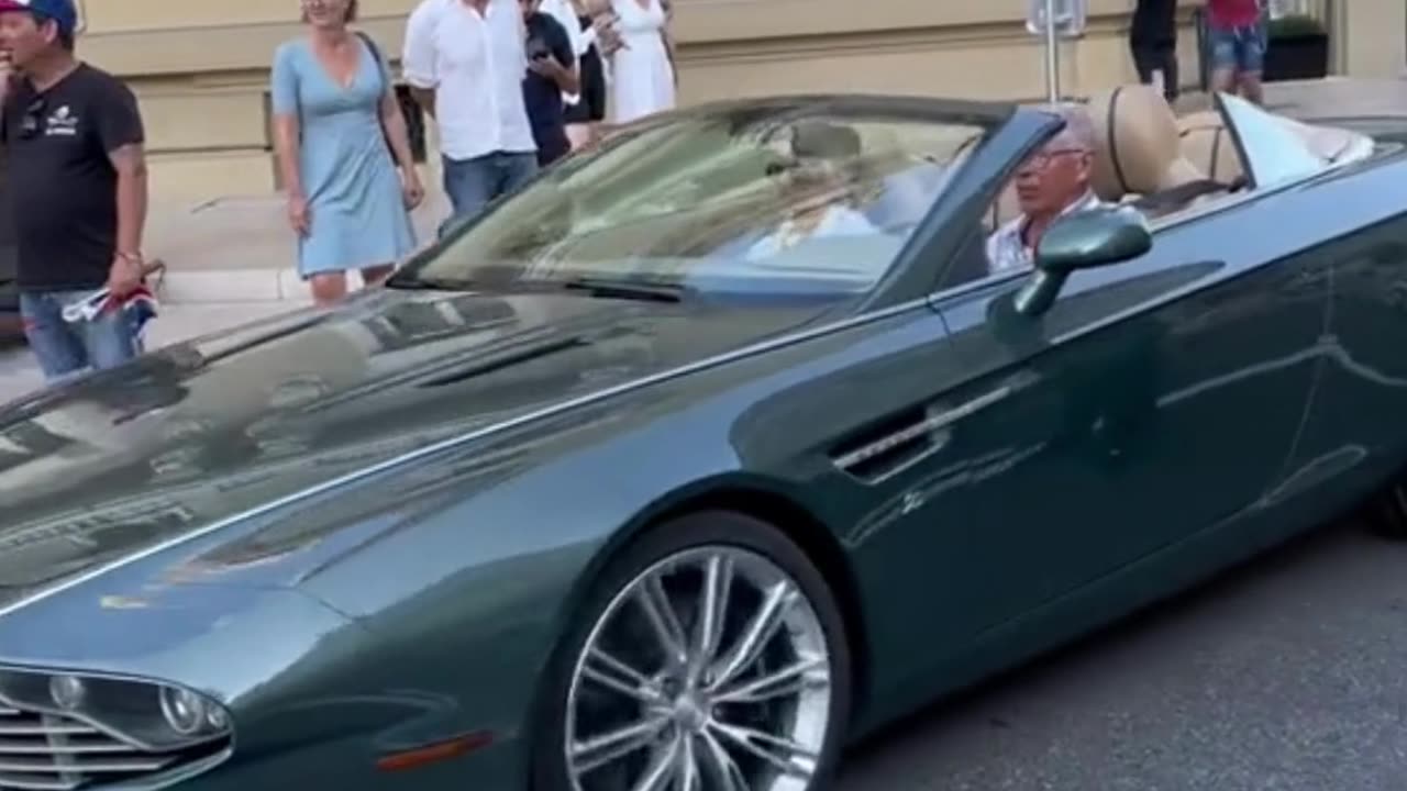 Knock, knock, Who’s there? Rolls Royce