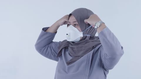Fitting a Facemask to Protect Yourself from Volcanic Ash