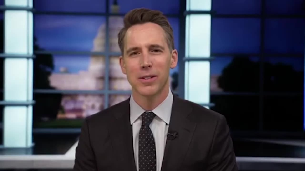 Senator Hawley EMBARRASSES Liberal Journalist