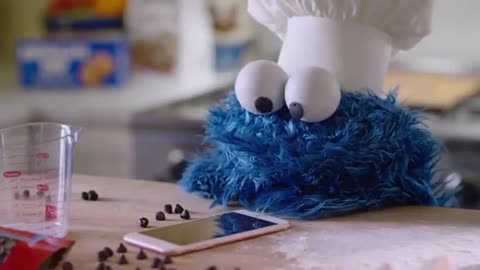 Cookie Monster Shooting iPhone 6s Commercial Behind The Scenes