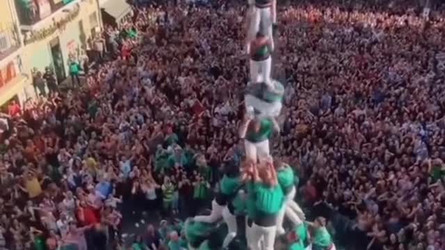 I don't know how many times they practice 😳🤔 Dare to challenge?