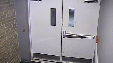 8025FCOB01RearDoorEntranceInterior_2021-01-05_00h00min00s693ms.mp4