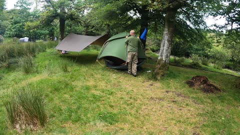 Setting up the Nature cloudpeak 2 . Speedlapse. Riverside wildcamping