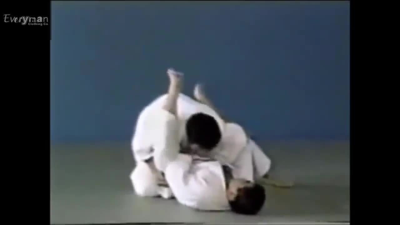 Street triangle choke goes HORRIBLY wrong!!!