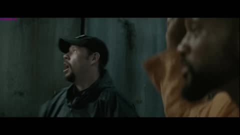 Floyd Lawton shows Deadshot - Suicide Squad