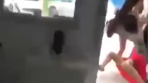 Trans woman Exposed Himself in Brazil and Brazil Woman Don't play