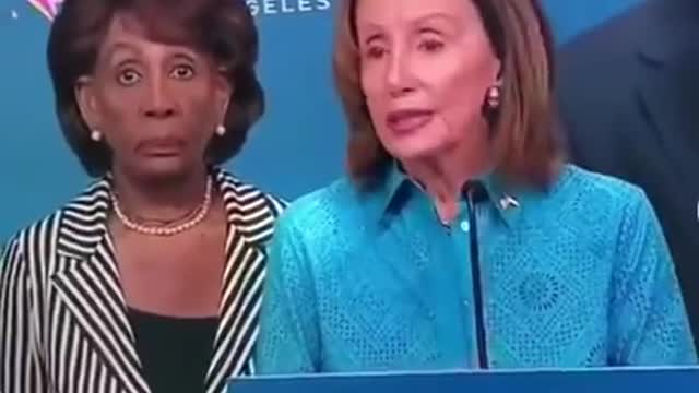 LOOKS LIKE THE MAXINE WATERS CLONE/ROBOTOID/ROBOT WHATEVER IT IS, IS GLITCHING!