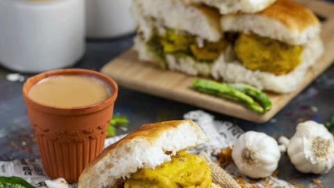 Why vadapav is very famous in Maharashtra??