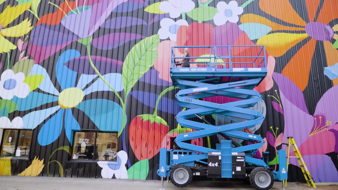 Muralist Emma Daisy on the Power of Community Art