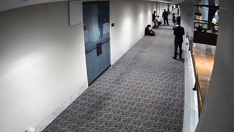 1472HSOB02SH211SouthHallway_2021-01-06_17h40min01s510ms.mp4