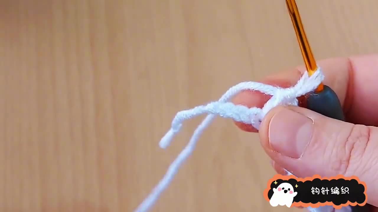 Crochet Hibiscus flower pieces and connecting tips.
