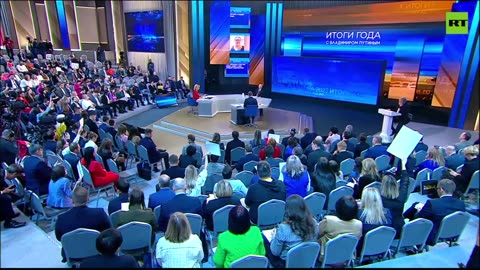 RT - Seeing double_ [AI] Putin makes appearance at [real] Putin’s press conference