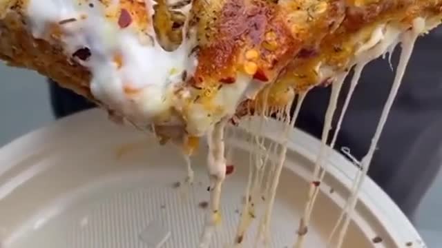 Cheese pizza
