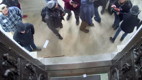 0266USCG00EastFrontHouseDoor_2021-01-06_15h22min24s527ms.mp4