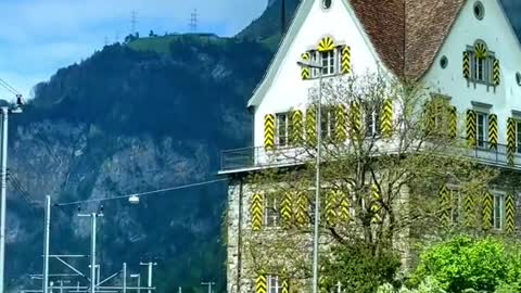 📍Flüelen🇨🇭#swissroads #switzerland