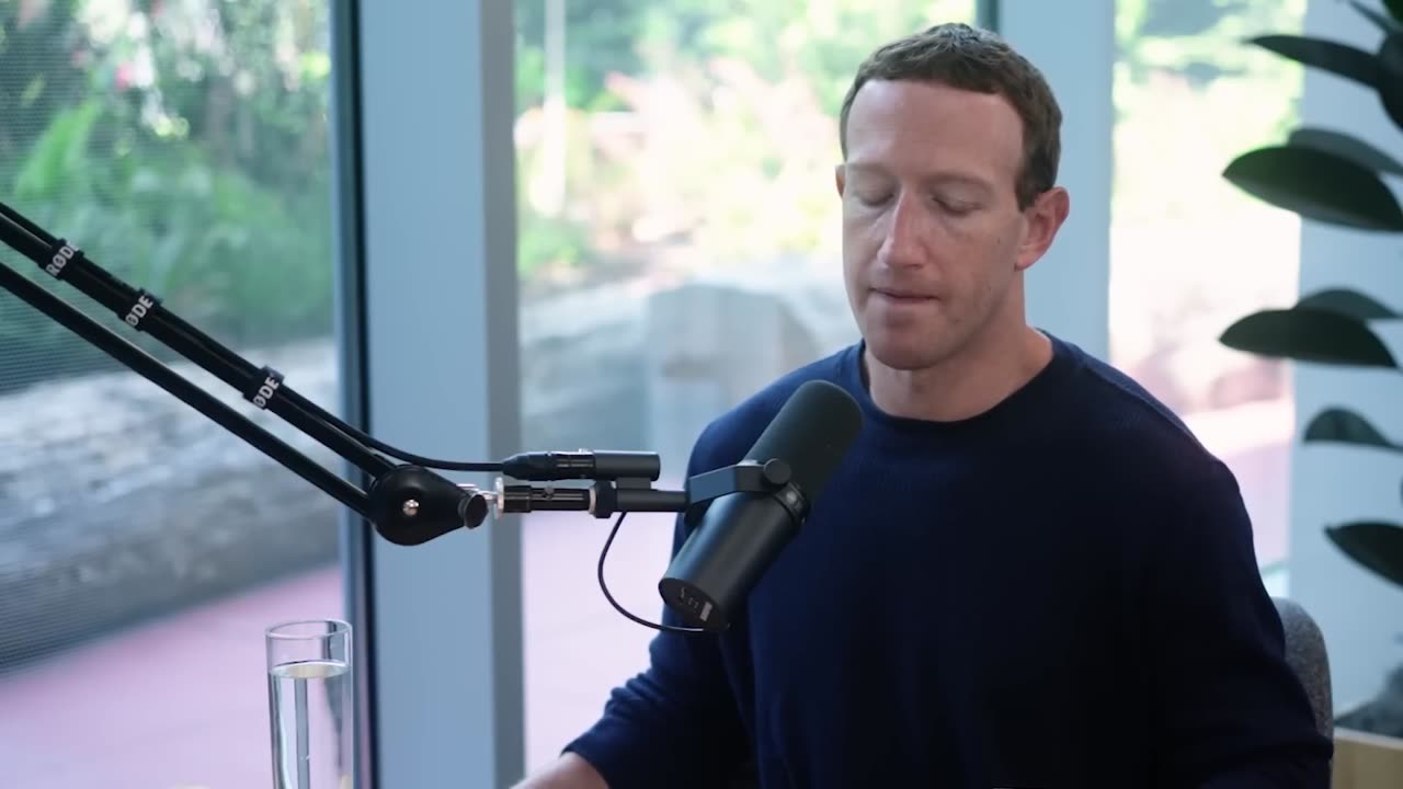 OOOPPPssss! Mark Zuckerberg on Metas new Twitterlike